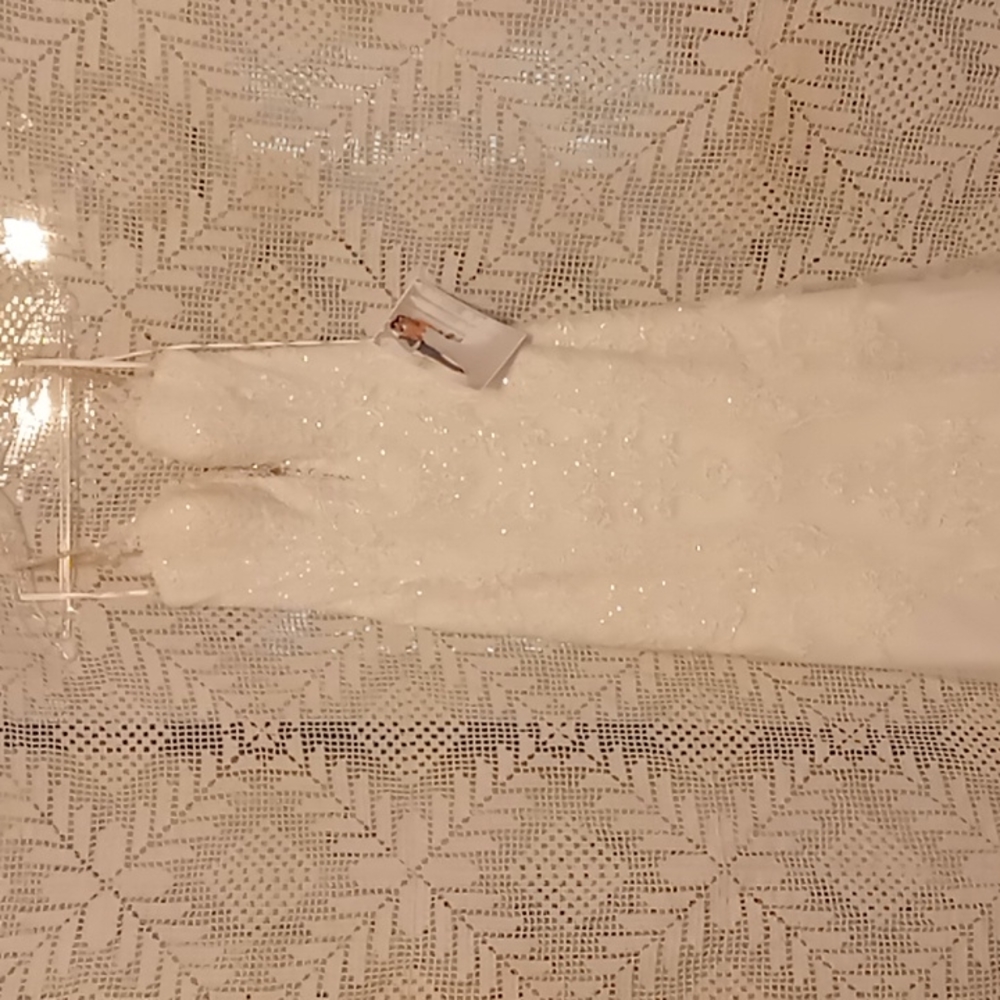 Wedding gown